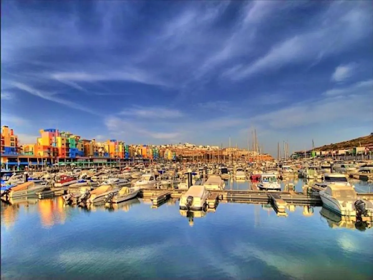 Luxury Penthouse Apartment Private Jacuzzi, Albufeira